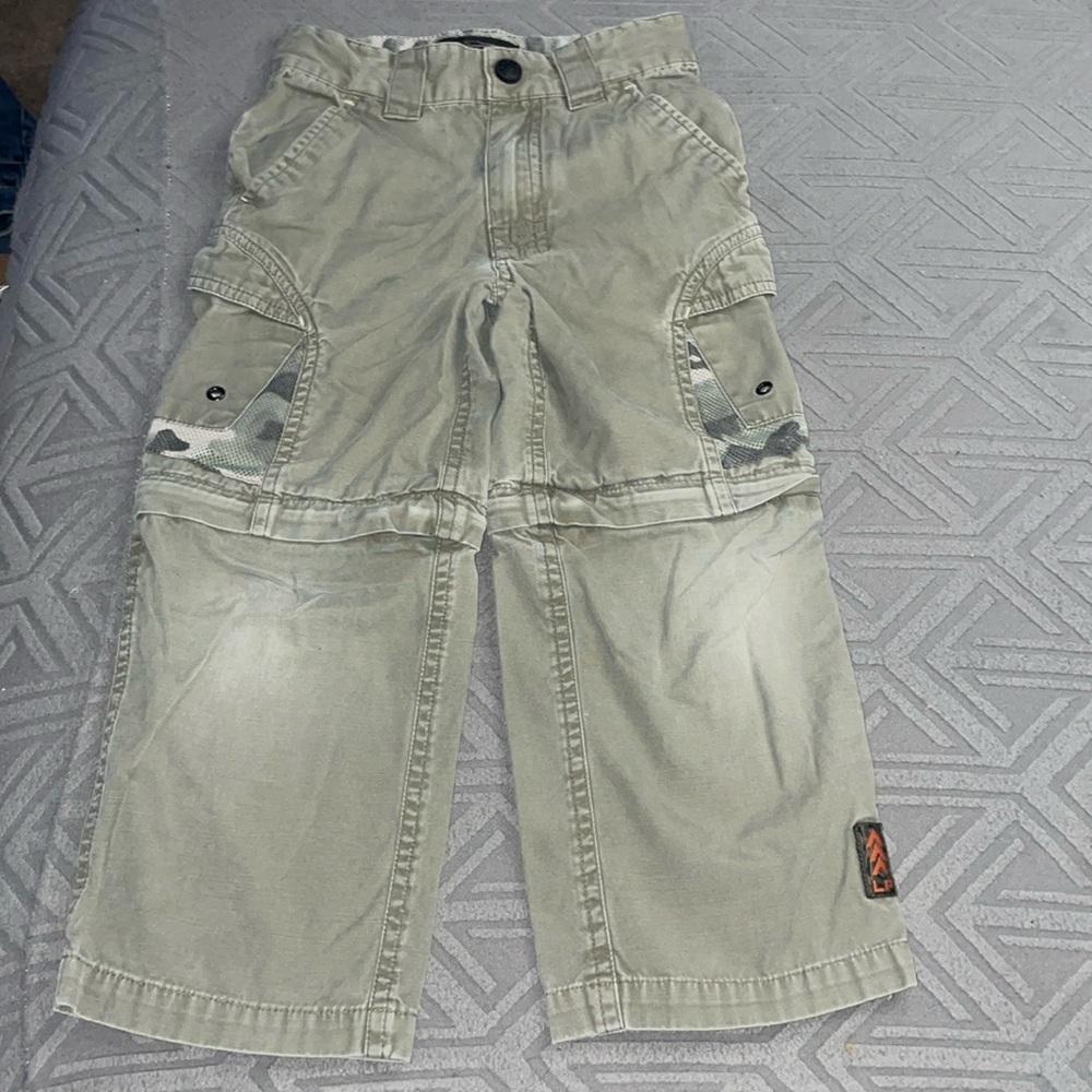 Boys pipes pants